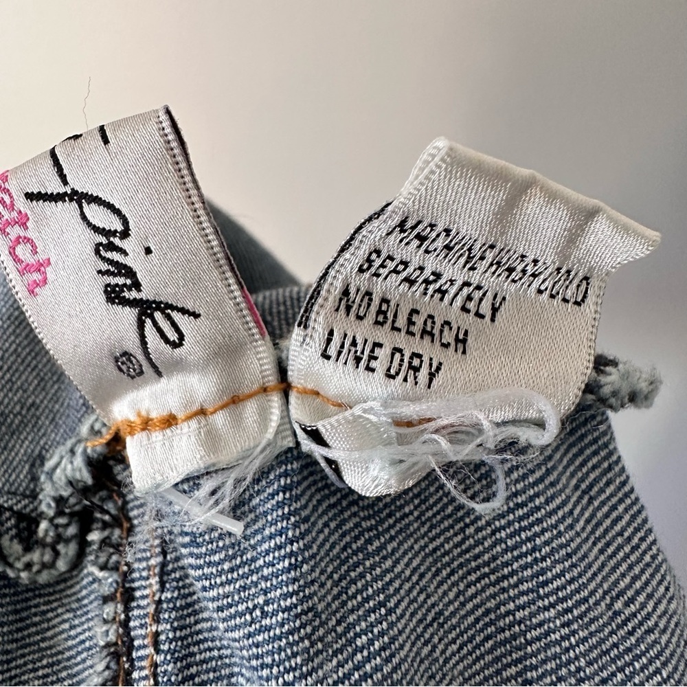 Y2K Ultra Pink Vintage Deadstock NWT Denim Skirt Frayed Hem Chevron Raw Edge - Picture 11 of 16